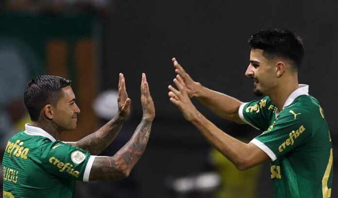 Dudu e Flaco López em Palmeiras 3 x 1 Juventude, pela 11ª rodada do Brasileirão 2024, no Allianz Parque (Foto: Cesar Greco/Palmeiras/by Canon)