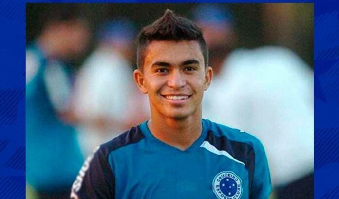 Foto publicada na rede X do Cruzeiro, anunciando a contratação de Dudu (Foto: Reprodução/Rede X)